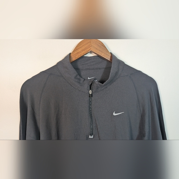 Nike Men's Black Gray Dri Fit Half Zip Outdoor Activewear Long Sleeve Shirt L - Picture 2 of 7